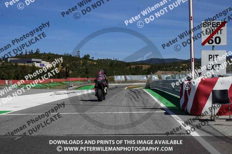 motorbikes;no limits;peter wileman photography;portimao;portugal;trackday digital images